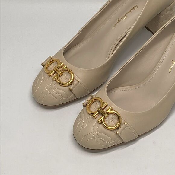 Ferragamo Garda Gancini Leather Pumps size 10 - Picture 4 of 12